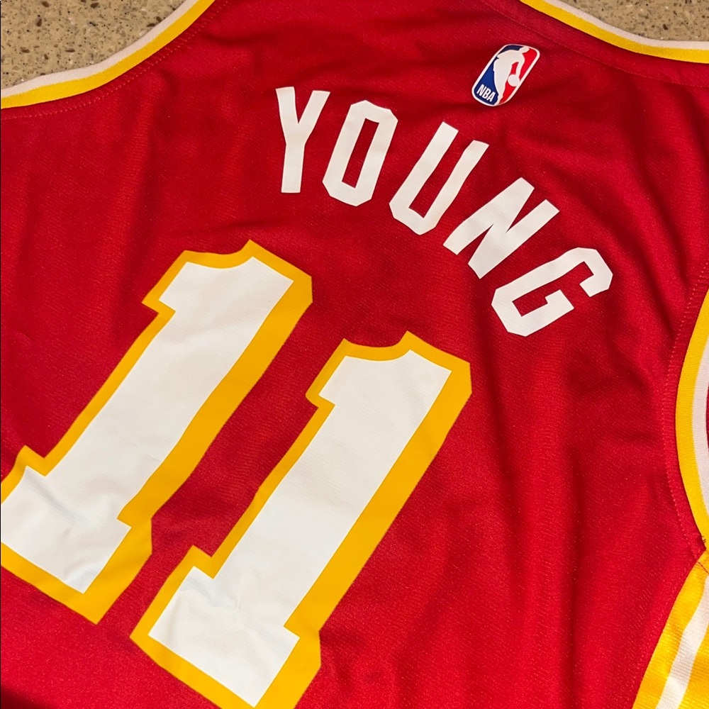 NBA Red and Yellow Atlanta Men's Shirt - Picture 4 of 7